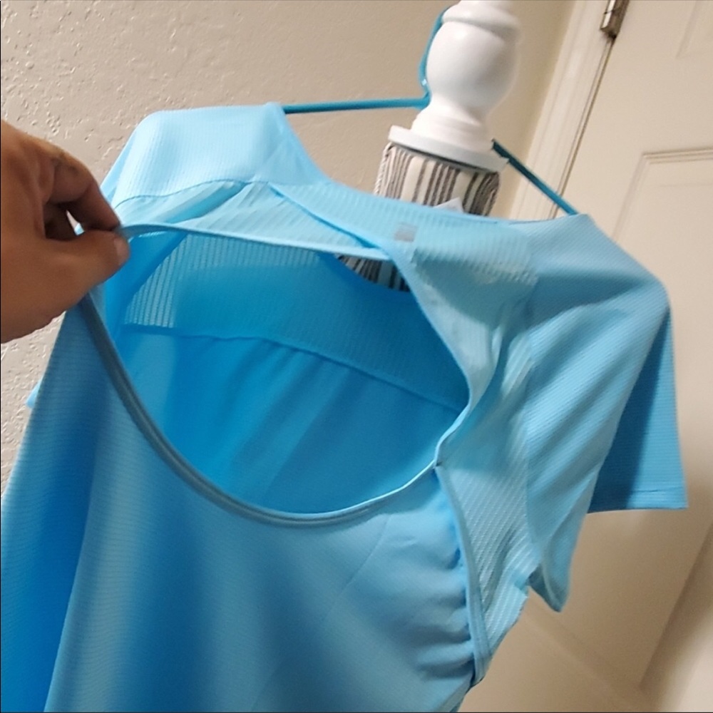 Under Armour Heat Gear open back - XL - Picture 5 of 5